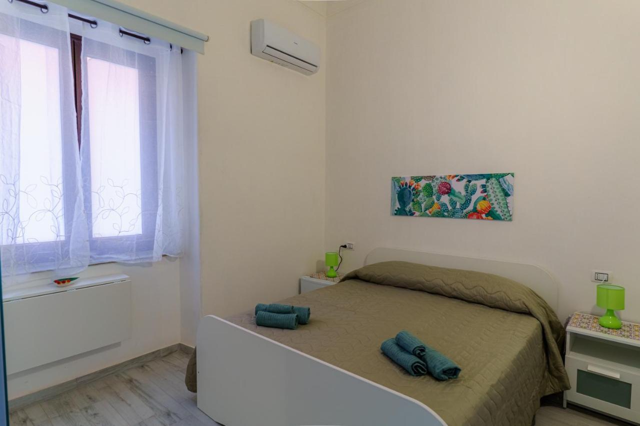 Casta Diva Holiday Rooms Катанія Екстер'єр фото
