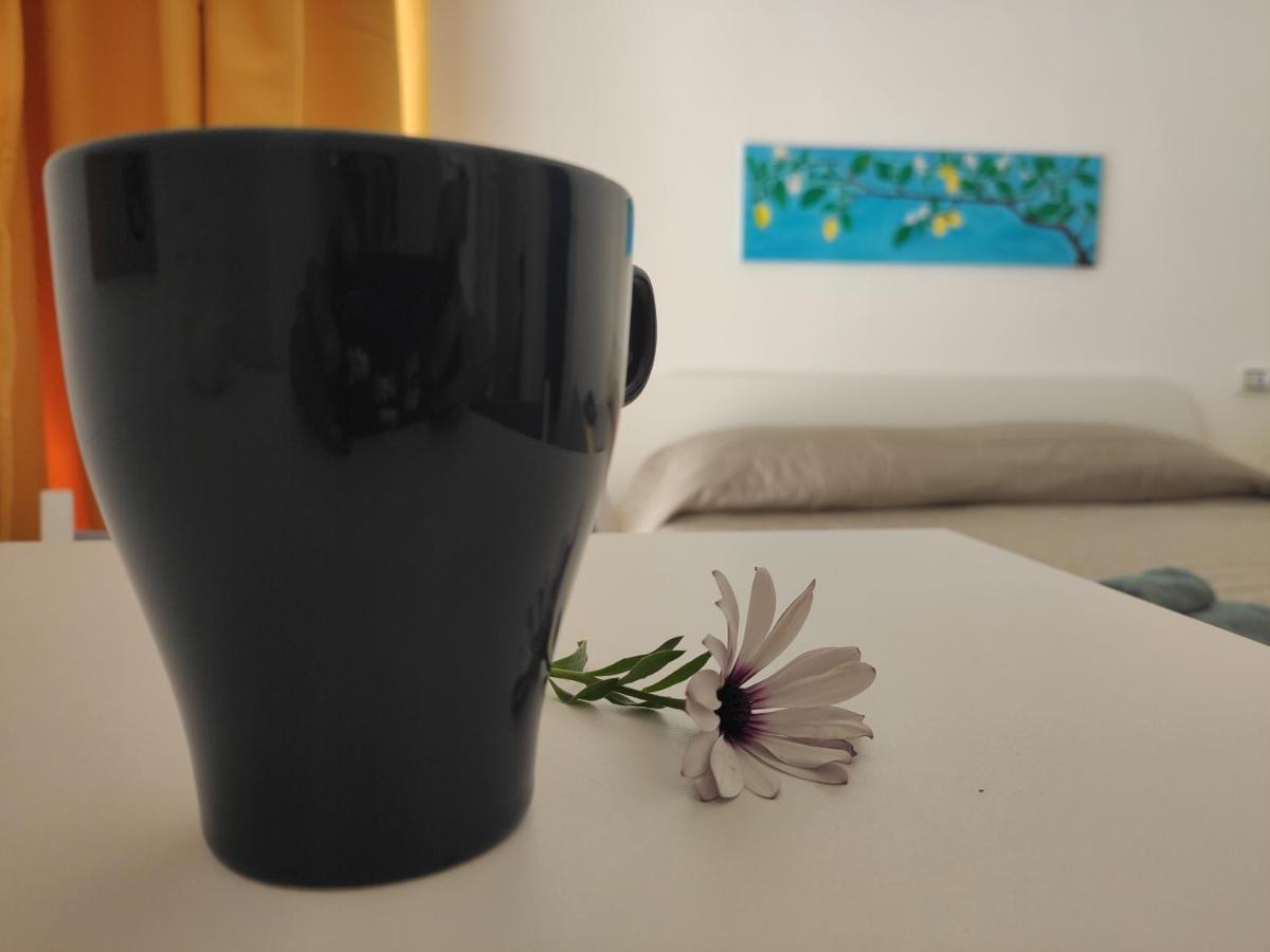 Casta Diva Holiday Rooms Катанія Екстер'єр фото