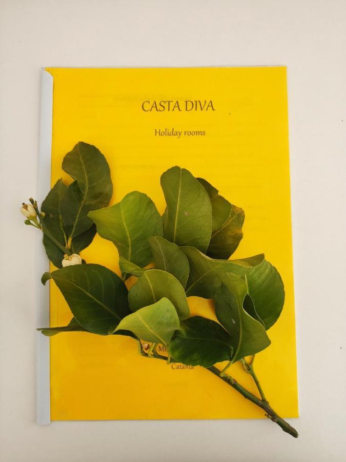 Casta Diva Holiday Rooms Катанія Екстер'єр фото