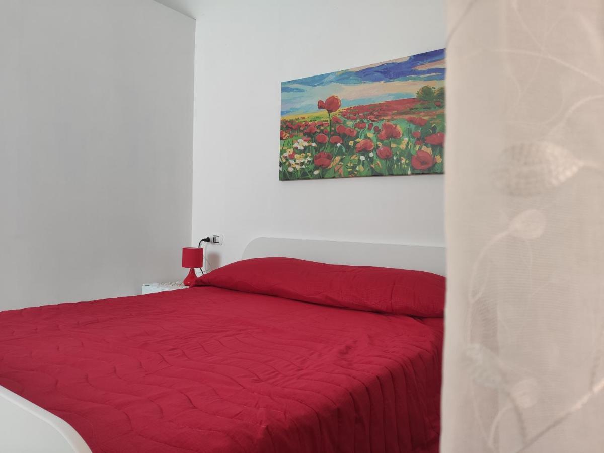 Casta Diva Holiday Rooms Катанія Екстер'єр фото