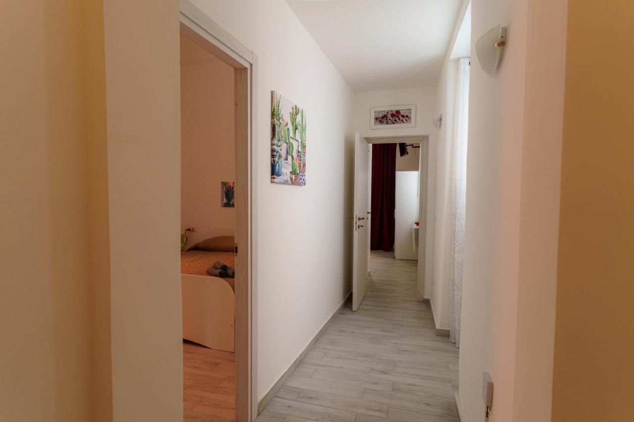 Casta Diva Holiday Rooms Катанія Екстер'єр фото