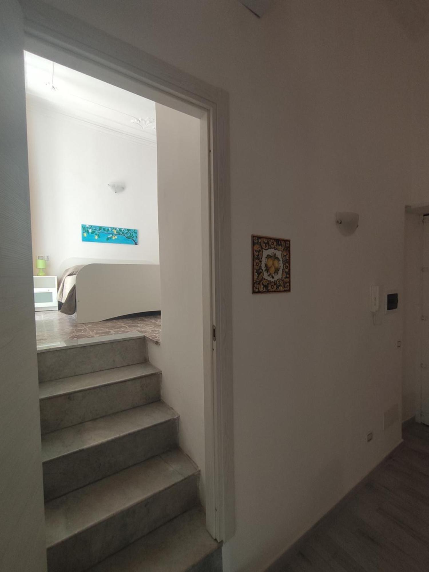 Casta Diva Holiday Rooms Катанія Екстер'єр фото